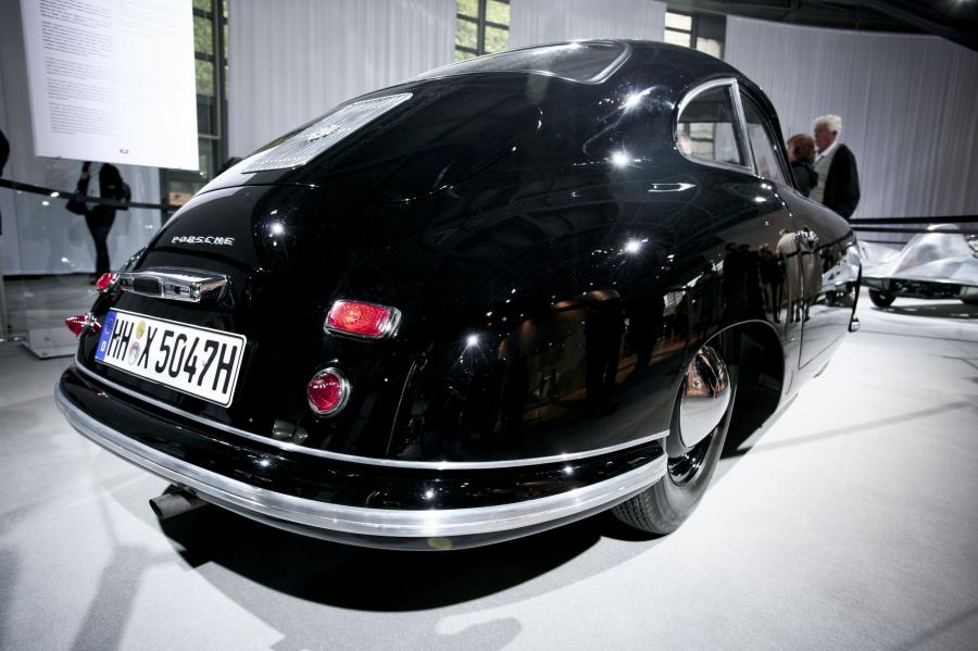  Porsche 356 1950 года  (фото 2 из 9)